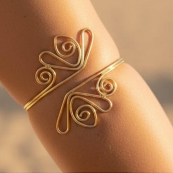 Boho Egyptian Curves Adjustable Arm Bangle – Gold Metal Alloy - Picture 1 of 11